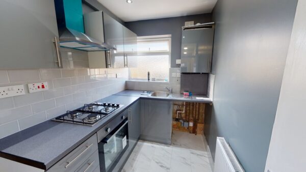 Two bed flat to rent on Thornton Road