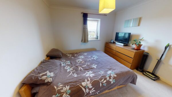 Two bed apartment for sale in Norbury