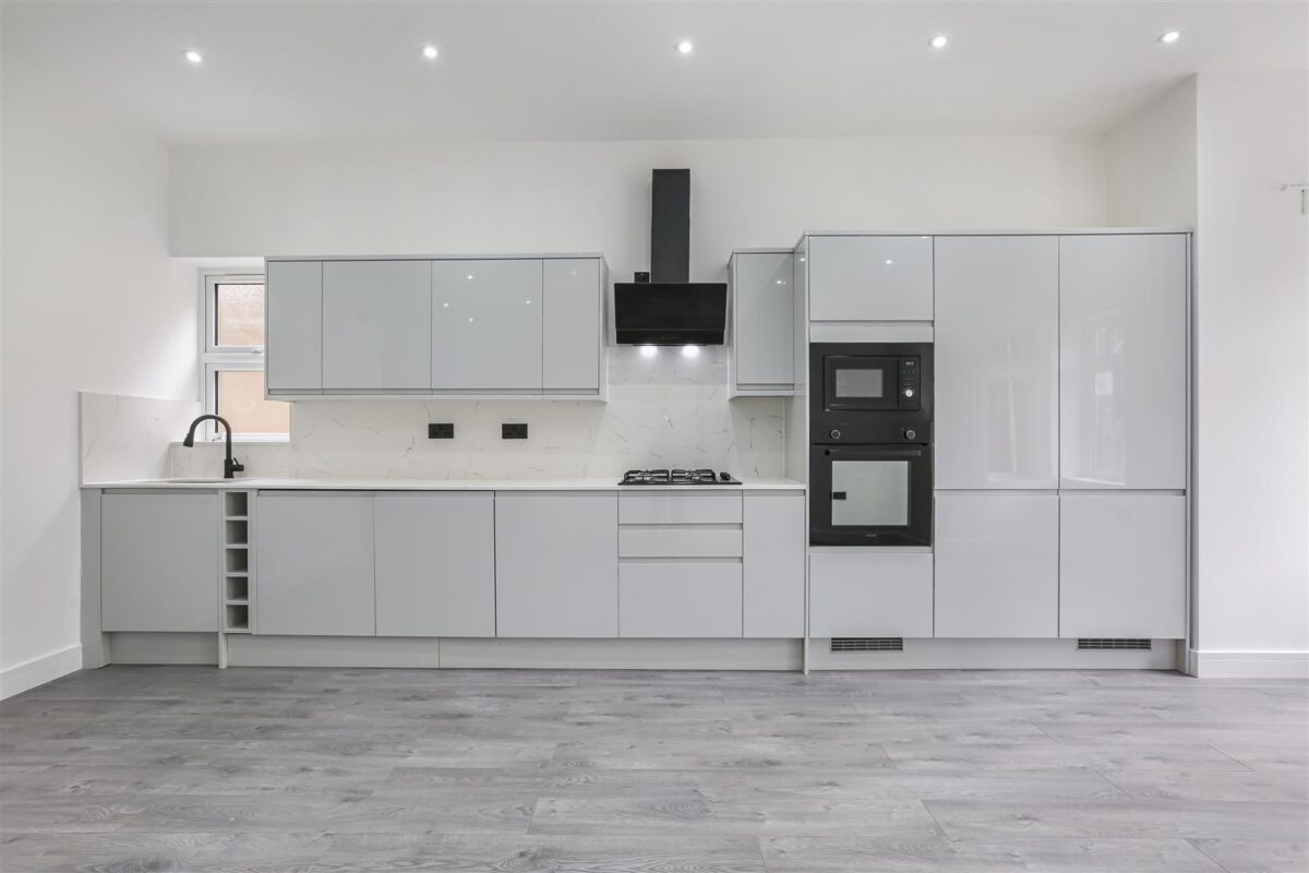 Grosvenor Avenue, Carshalton, SM5