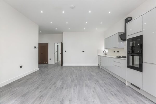 Grosvenor Avenue, Carshalton, SM5