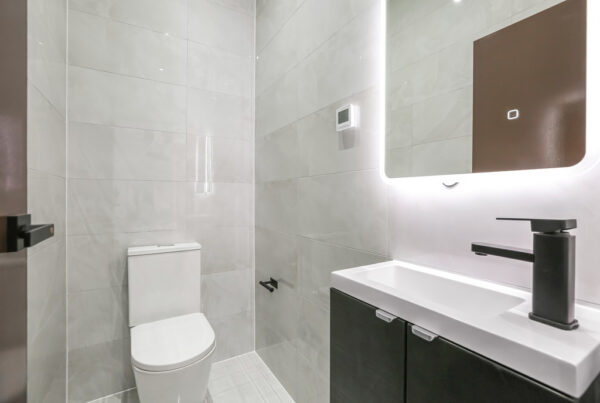 NEW BUILD 3 BEDROOM FLAT TO LET IN CARSHALTON