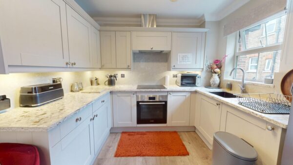 Rosebury Court, Norbury SW16