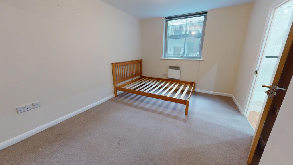 2 Bed Flat To Let in Norbury