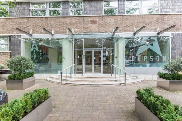 2 Bed Flat To Let in Norbury
