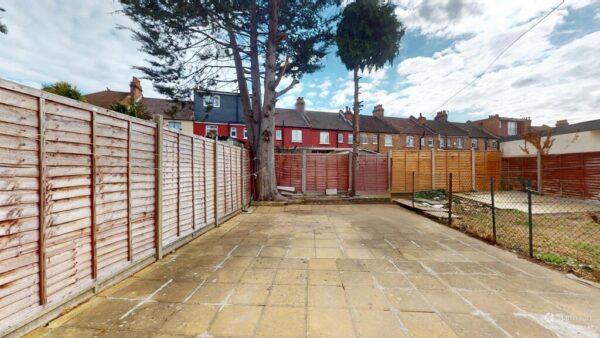 Colliers Water Lane, Thornton Heath