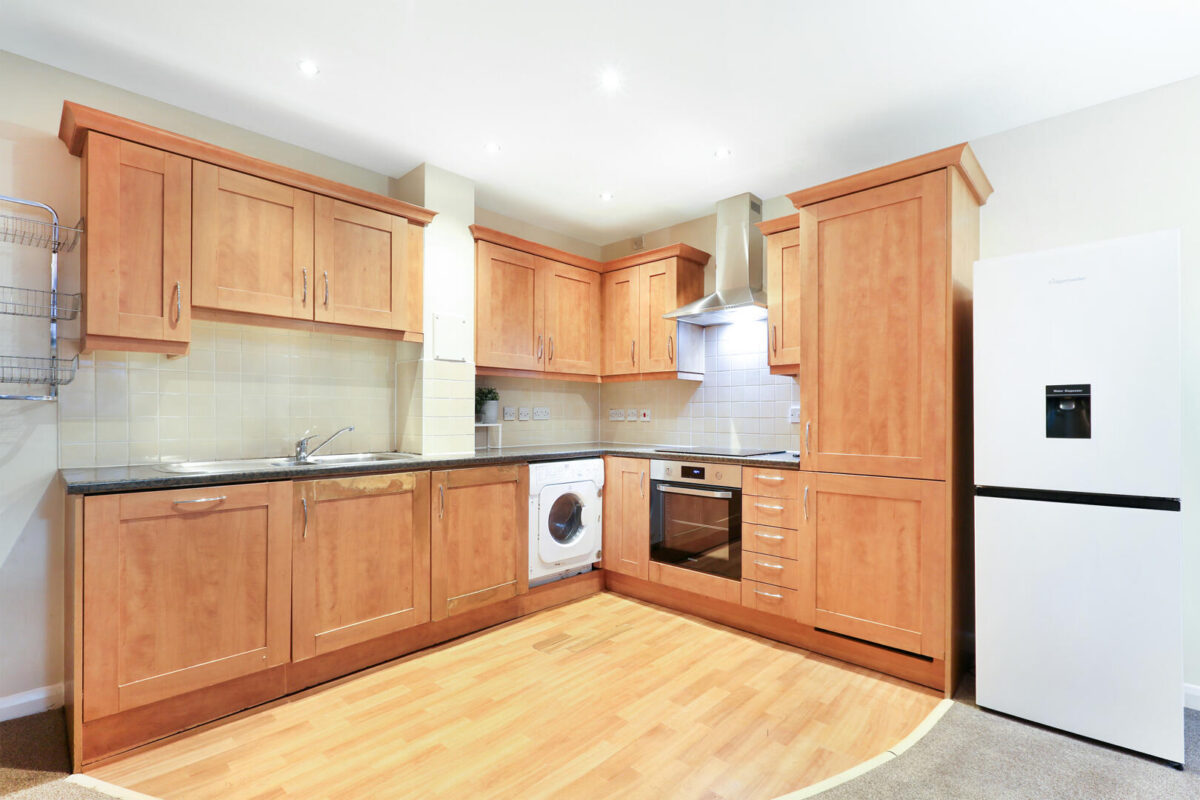 London Road, Norbury, SW16