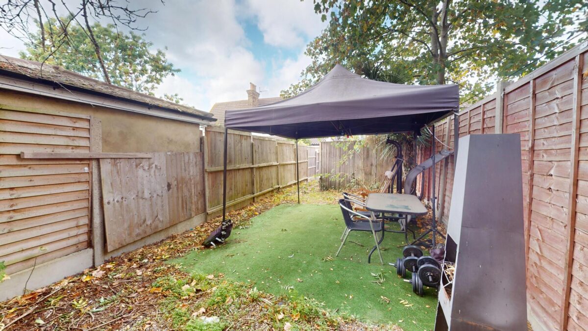 Kensington Avenue, Thornton Heath