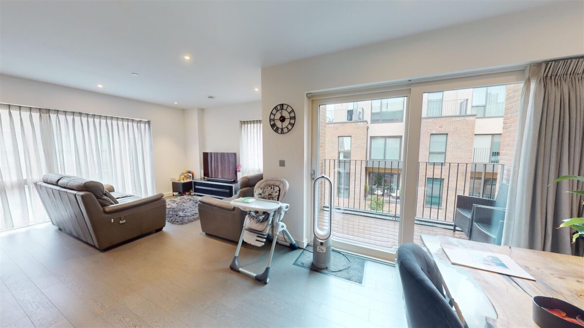 Felar Walk, Colindale