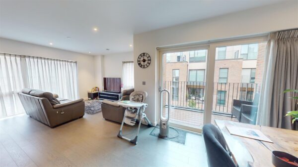 Felar Walk, Colindale