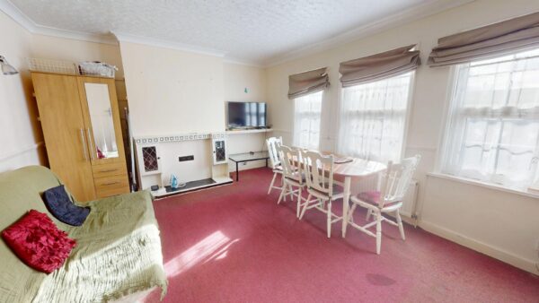 London Road, Thornton Heath, CR7