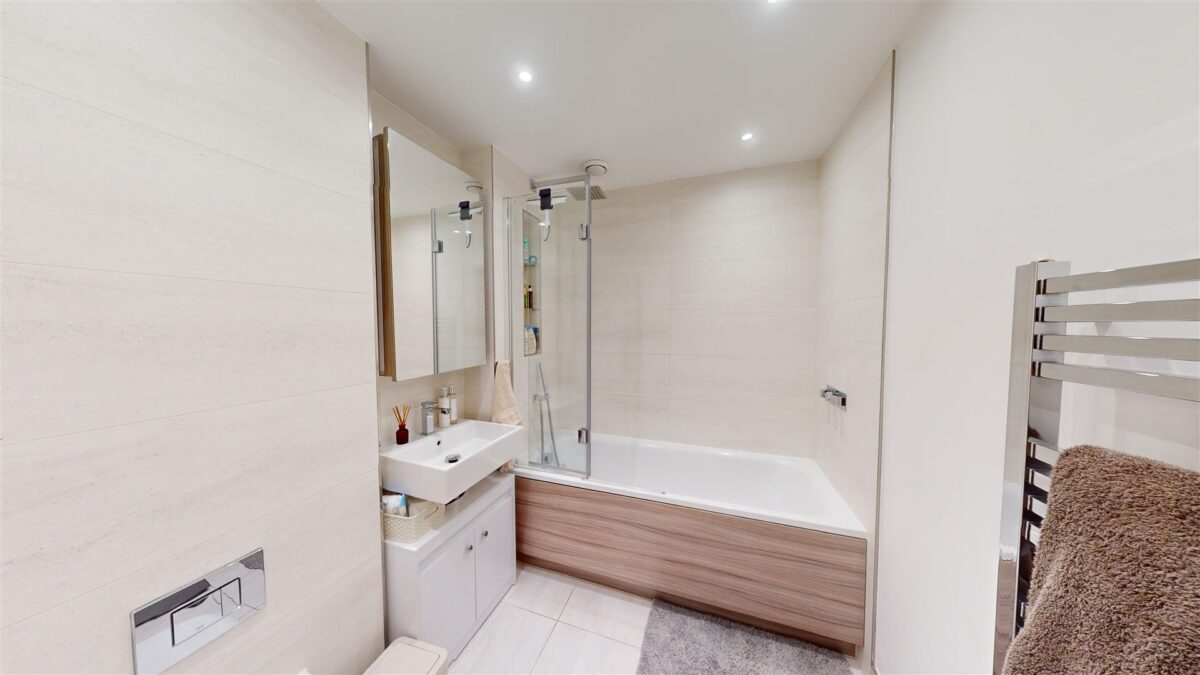 Felar Walk, Colindale