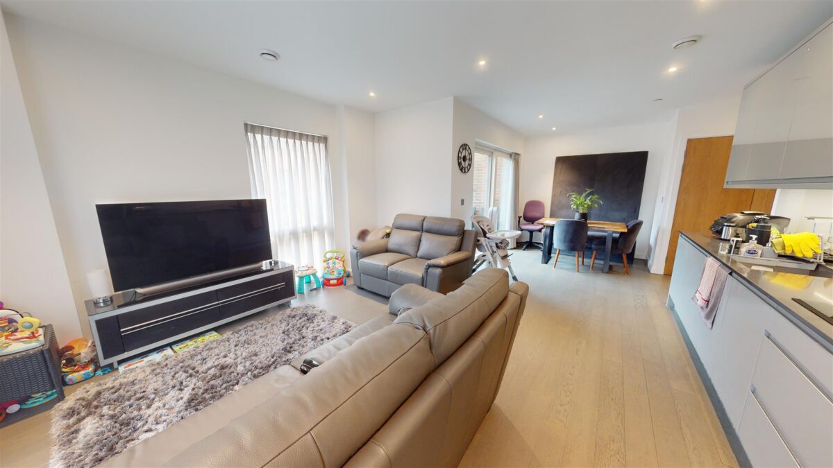 Felar Walk, Colindale