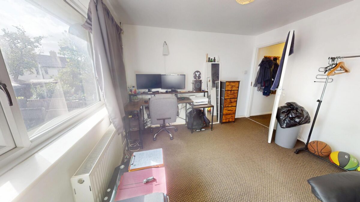 Kensington Avenue, Thornton Heath